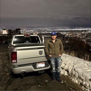 Meet your Posher, Adrián